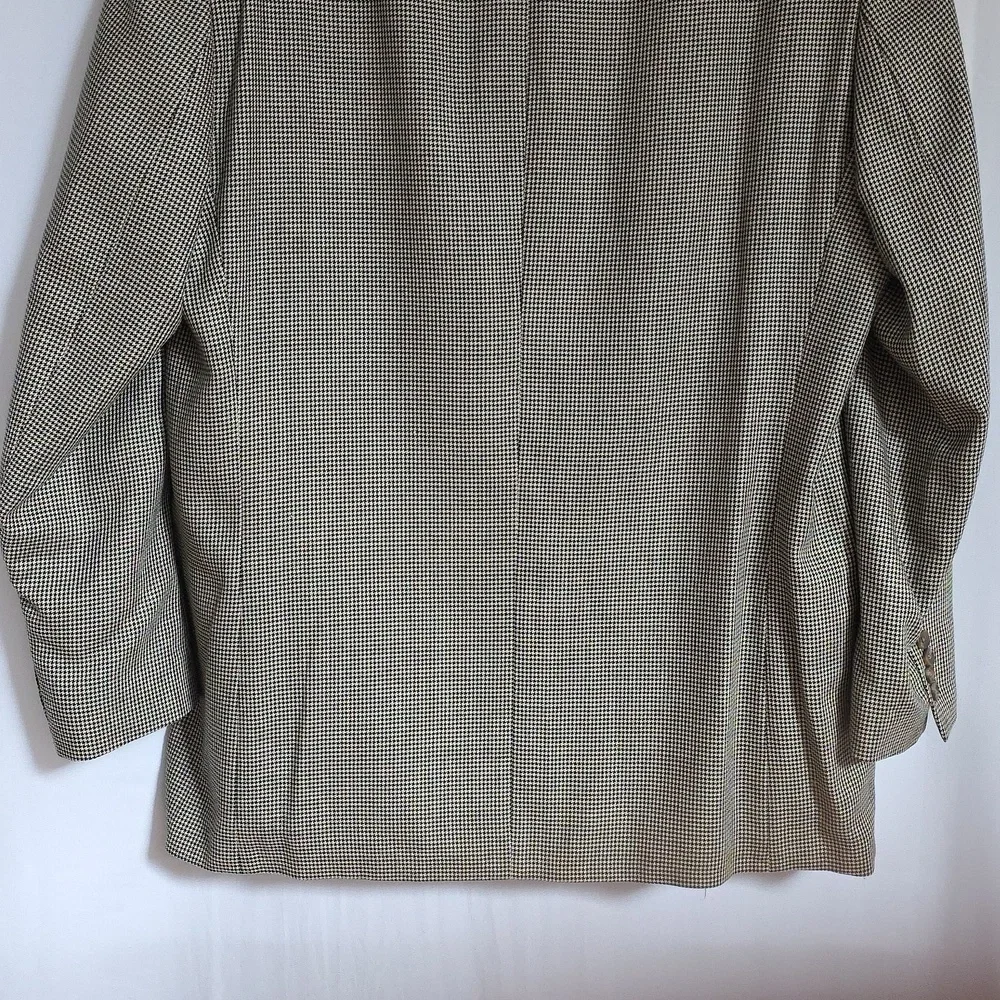 Ralph Lauren Mens Brown & Black Silk & Wool Sport Coat.  Size 48L
